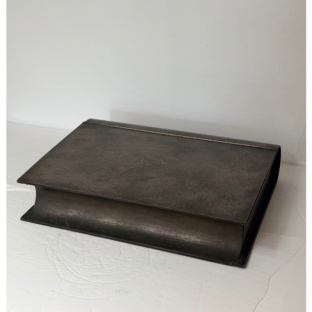 1980s Italian Brutalist “Il Teatro” Metal Book Rectangular Box For Sale In Detroit - Image 6 of 12