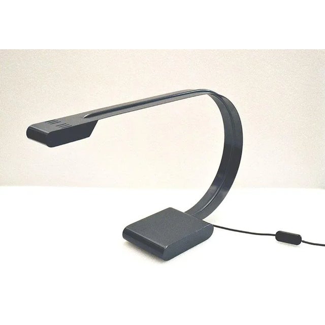 Lacquered & Curved Metal Italian Table Lamp, 1970s For Sale - Image 4 of 11