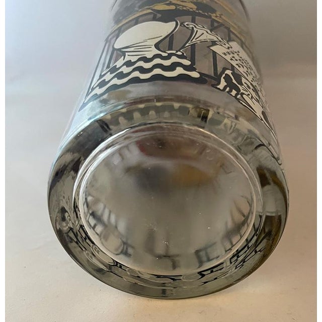Mid 20th Century Hazel-Atlas "Gay '90s" Glass Cocktail Shaker With Recipes For Sale - Image 9 of 11