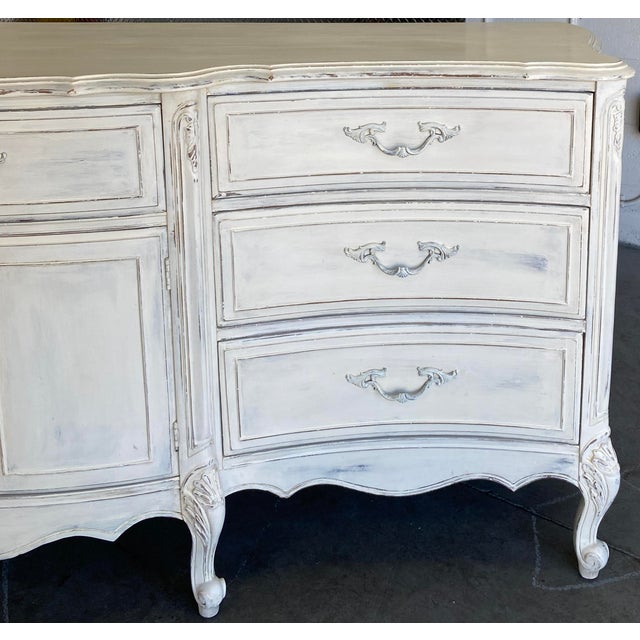 French Louis XV Provincial Sideboard – Painted Buffet / Enfilade A charming French Louis XV–style painted buffet, crafted...