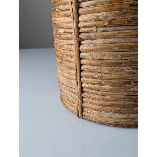 Mid-Century Modern Italian Pencil Reed Rattan and Brass Umbrella Stand, 1970s For Sale - Image 4 of 9