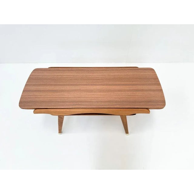 Mid-Century Modern Coffee Table with Reversible Teak and Formica Top, 1950s For Sale - Image 11 of 12
