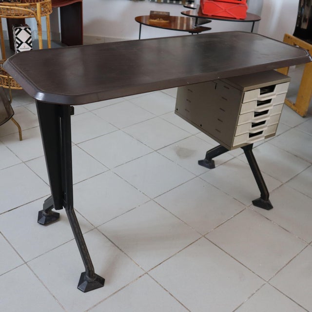 Arco Desk by Studio BBPR for Olivetti Synthesis, 1960s For Sale - Image 3 of 5