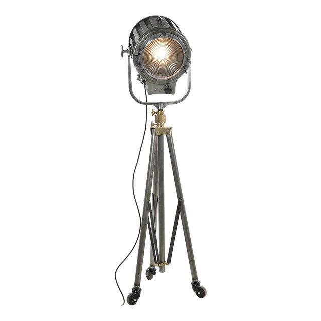 Vintage Movie Projector in Metal For Sale