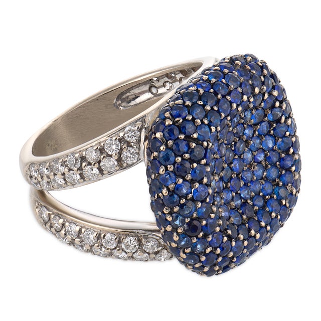 Contemporary 3.00 Carat Sapphire Diamond 18k White Gold Ring, Size 4.25 For Sale - Image 4 of 6