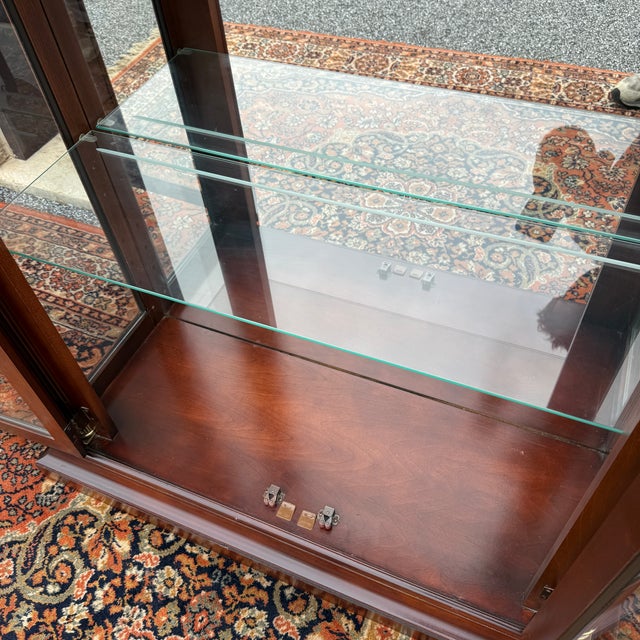 1990s Philip Reinisch Federal Style Carved Cherry Mirrored Curio or Display Cabinet For Sale - Image 9 of 15