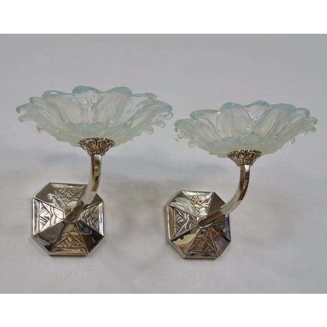 Capon frères & Jean Gauthier A beautiful pair of French art deco wall sconces made around 1930-1935 in nickel plated solid...