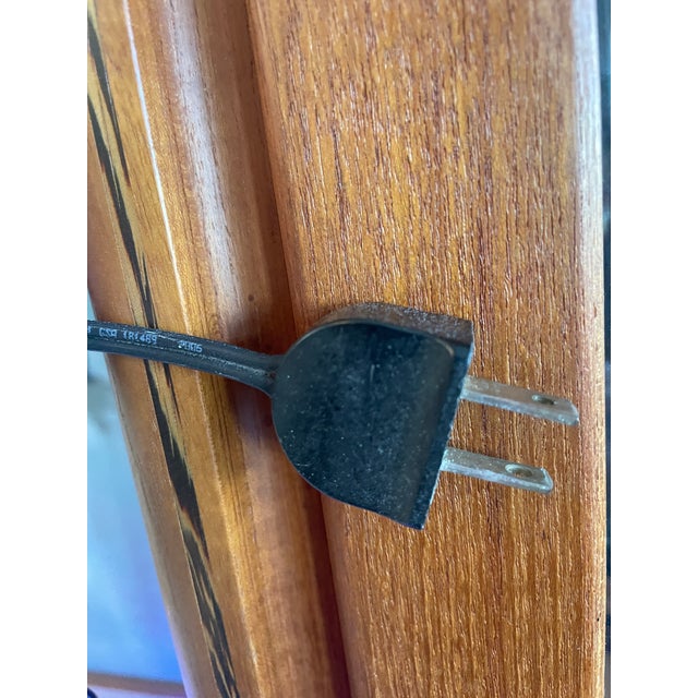 Beige Pair of Vintage Italian Lamps — 1980s For Sale - Image 8 of 8