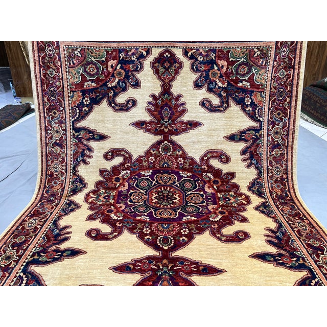 Beige & Red Persian-Style Medallion Wool Rug, Natural Dyes, 5'7