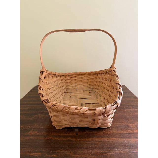 Brown Vintage Split Oak Gathering Basket With Warm Patina For Sale - Image 8 of 9