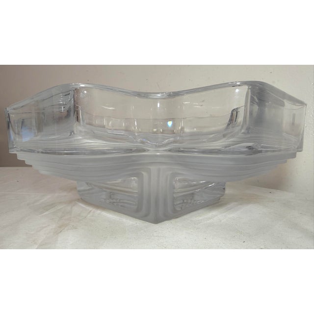 Large Daum Art Deco Clear and Frosted Crystal Centerpiece Bowl Sculpture MCM For Sale - Image 11 of 17