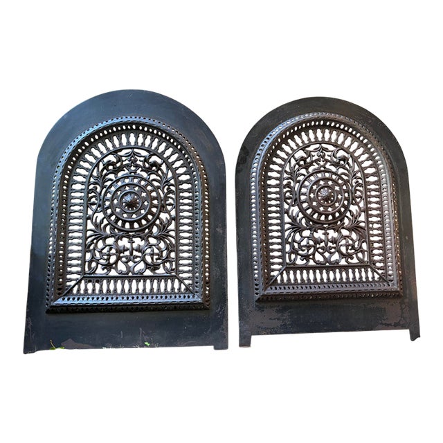 Late 19th Century Spring Screen Duo For Sale