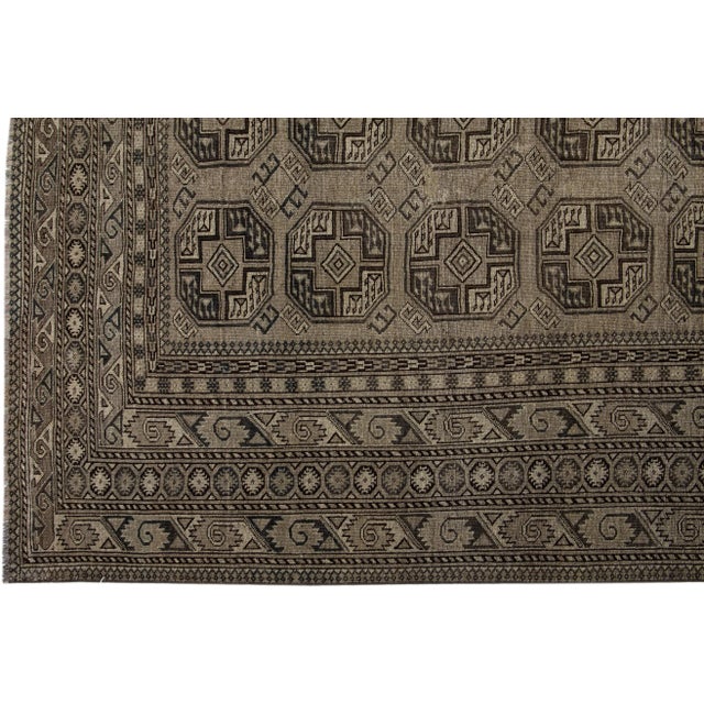1930s Gray Antique Persian Turkmen Handmade Wool Rug With Geometric Design For Sale In New York - Image 6 of 7