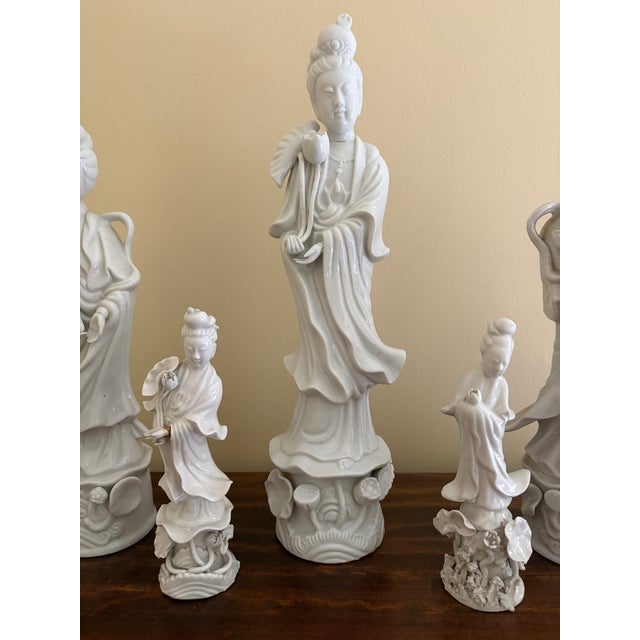 Collection of Seven Blanc De Chine Quan Yin Figures, a Study in Quiet Form For Sale - Image 4 of 10