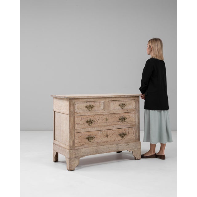 Early 20th Century 1900s French Louis XVI Oak Chest of Drawers For Sale - Image 5 of 18