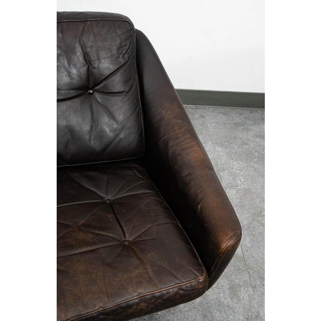 Mid Century Danish Modern Sofa Couch Brown Leather 2 Seat Settee Metal Denmark For Sale - Image 9 of 10