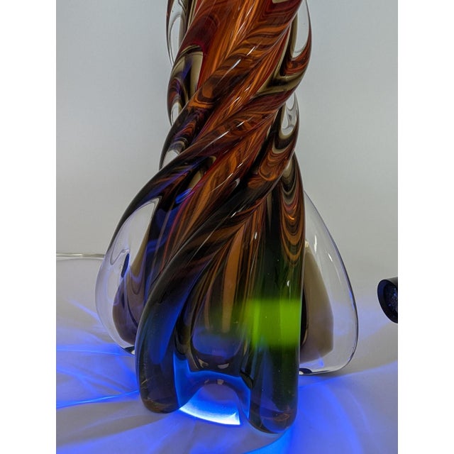 Vintage Uranium Murano Glass Table Light Mid Century | Accent Lamp Red Green Brown | Italian Seguso Sommerso Flavio Poli Pietro Toso Orange For Sale - Image 4 of 12