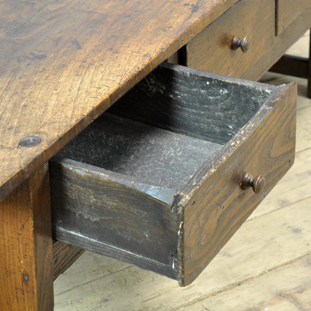 Antique Oak Coffee Table, 1820 For Sale - Image 6 of 17