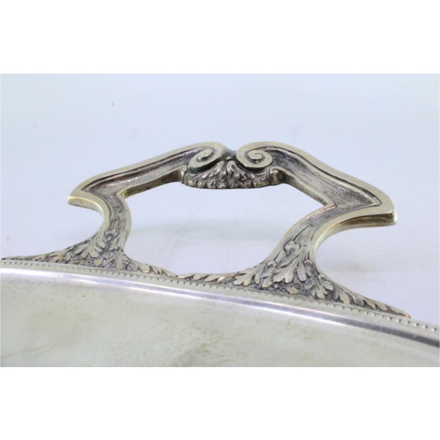 Silver Crumb Scoop with Pearly Edges and Reliefs on the Handle For Sale - Image 4 of 7