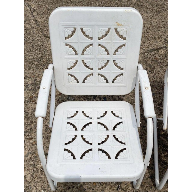 Vintage Starburst Pie Crest Metal Outdoor Patio Springer Lounge Chairs - a Pair For Sale - Image 4 of 13