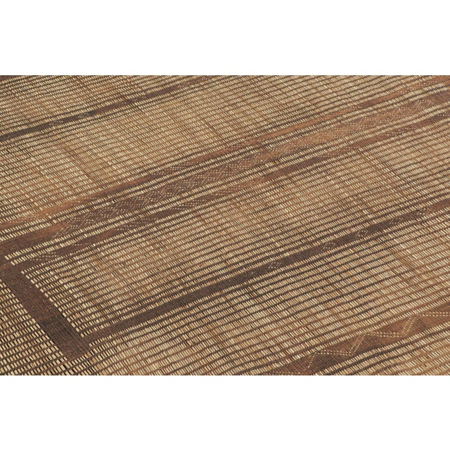 Rug & Kilim Vintage Moroccan Tuareg Rug With Spatial Grid in Beige & Brown - Rug & Kilim For Sale - Image 4 of 7