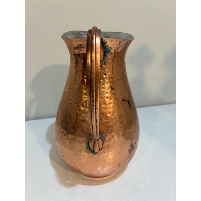 Vintage Gorham Hammered Copper Water Pitcher, Made in India For Sale In Philadelphia - Image 6 of 7