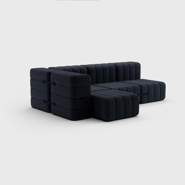 In all nine corners. Nine modules make up the family set of the modular sofa system. A corner sofa for four people or, if...