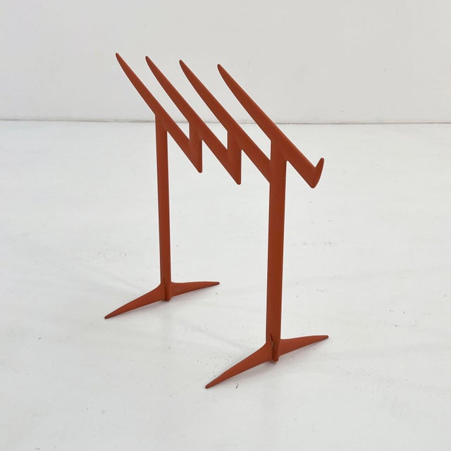 Postmodern Claudia Evangelista Magazine Rack attributed to Philippe Starck for Kartell, 1989 For Sale - Image 3 of 11