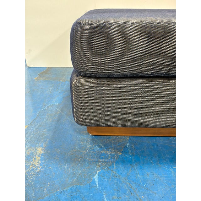 2020s Baker McGuire Resort Schooner Ottoman For Sale - Image 5 of 6
