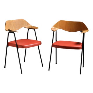 Model 675 Armchairs by Robin and Lucienne Day for Airborne, 1950s, Set of 2 For Sale