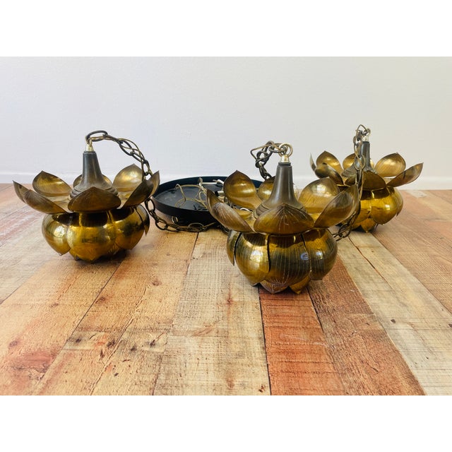 Metal Vintage 1960s 3 Tiered Brass Lotus Flower Pendant Light by Feldman Hollywood Regency Chinoiserie Chic Style For Sale - Image 7 of 9