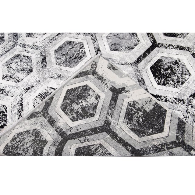 21st Century Modern Wool and Silk Rug For Sale - Image 4 of 13