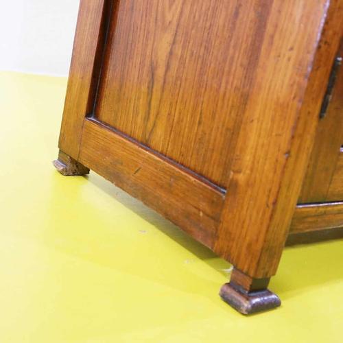 2000 - 2009 Wooden Display Cabinet with Amber Glass Doors For Sale - Image 5 of 12