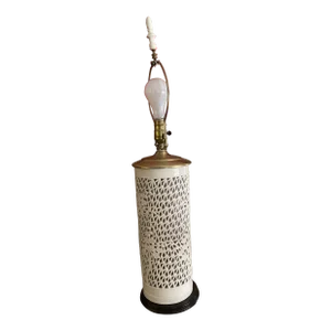 Chinese Blanc De Chine White Reticulated Porcelain Ceramic Lamp