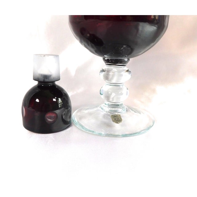 1940s Footed Dark Red Cut to Clear Decanter With Matching Stopper For Sale In San Francisco - Image 6 of 8