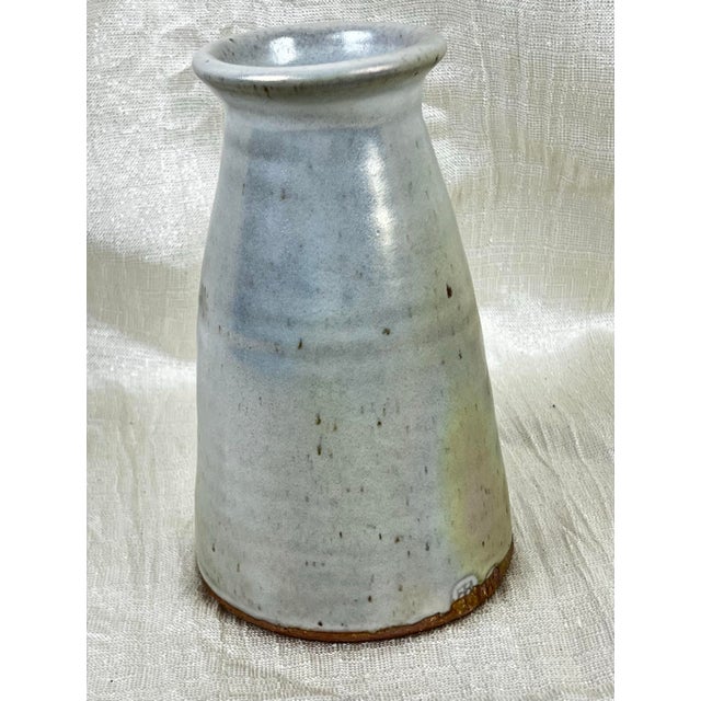 Ivory Signed Fp Studio Pottery Vase Iridescent Glaze Carved 7” For Sale - Image 8 of 12