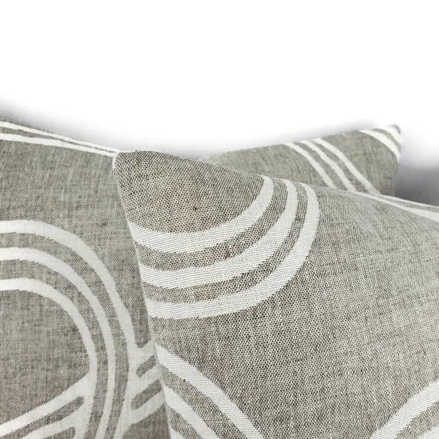 Abstract Gray and White Swirl Stroke Woven Pillow Cover For Sale - Image 3 of 7