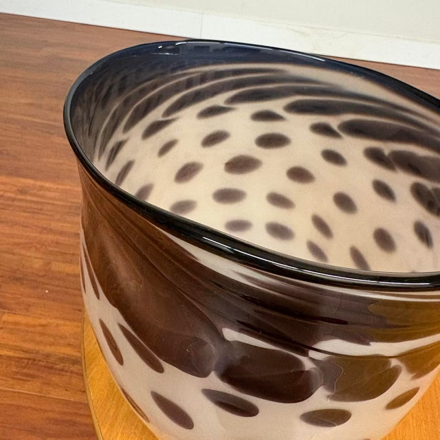 Contemporary White and Black Brian Heritage Signed Handblown Art Glass Vessel, 2001 For Sale - Image 3 of 12