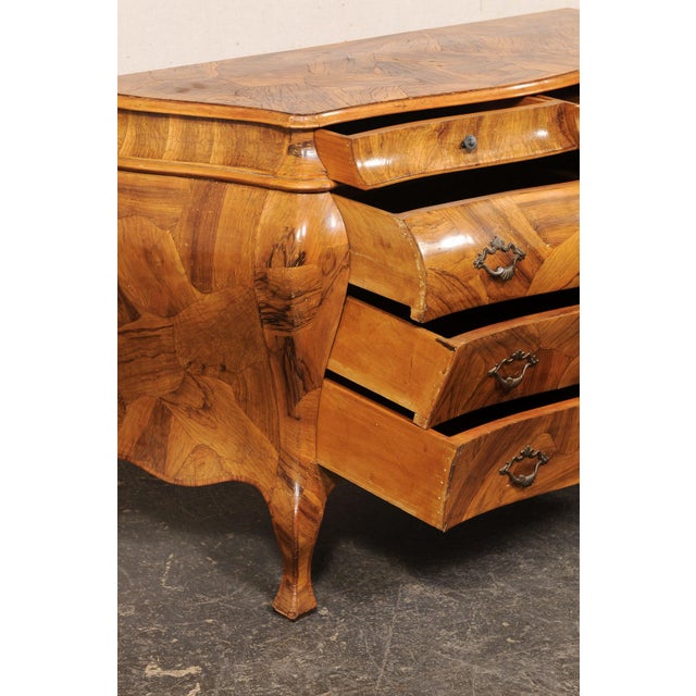 Mid 20th Century Italian Beautifully Veneered Bombé Chest For Sale - Image 14 of 14