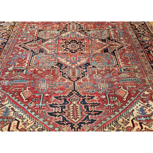 Textile 19th Century Persian Heriz Serapi Rug, Hand-Knotted Wool, Geometric Pattern, Red & Green Vegetable Dyes, 9x12 For Sale - Image 7 of 13