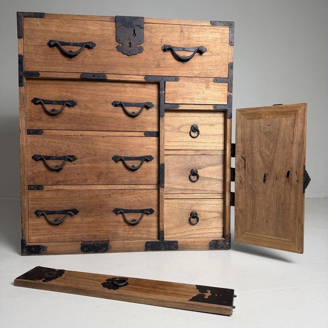Japanese Ko-Tansu Storage Cabinet with Drawers, 1920s For Sale - Image 4 of 10