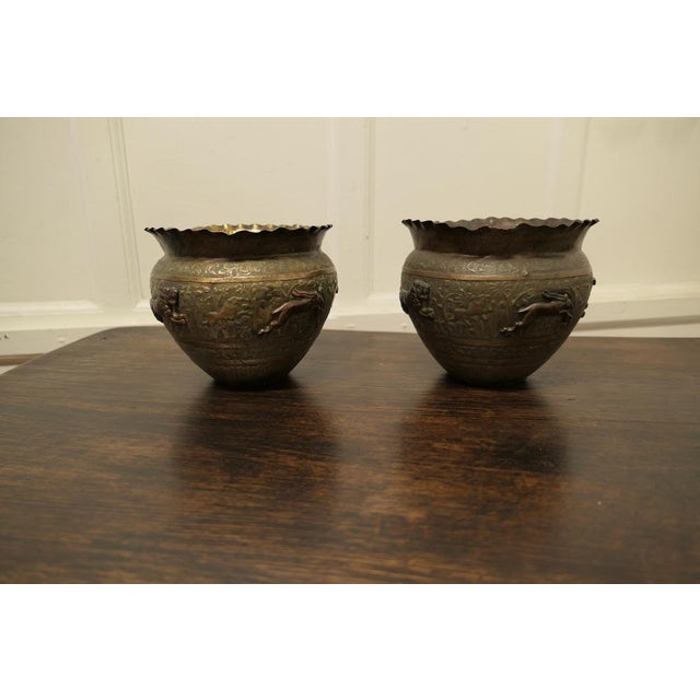 19th Century North African Brass and Copper Jardiniere Pots, Set of 2 For Sale - Image 4 of 10