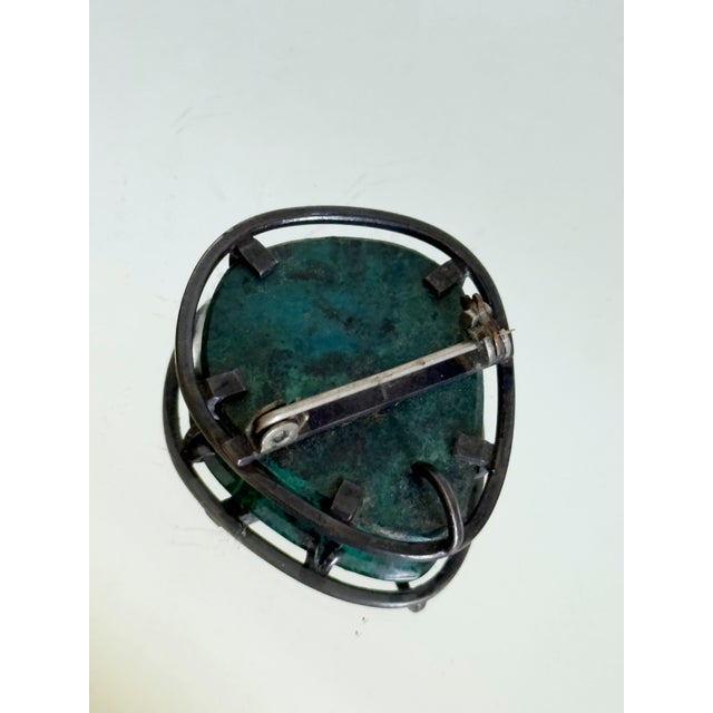 Vintage Mid Century Modern Israeli Studio Alpaca Silver Chrysocolla Eilat Stone Brutalist Brooch Pin 1960s For Sale - Image 10 of 11
