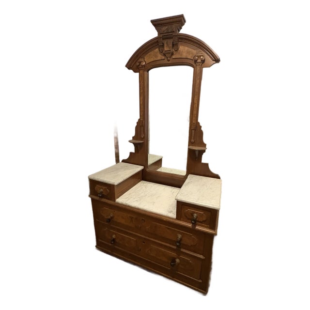 Late 19th Century Victorian Eastlake Walnut Dresser For Sale