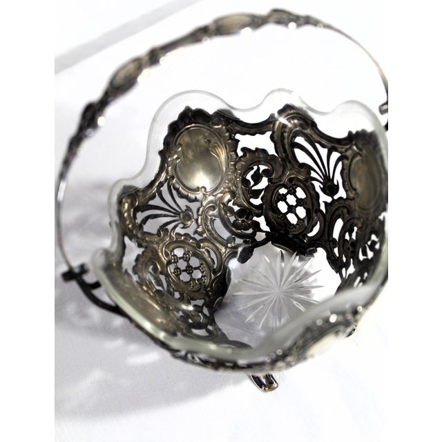 Silver Bonbonniere in Silver with Original Glass Insert, 1890s For Sale - Image 8 of 9
