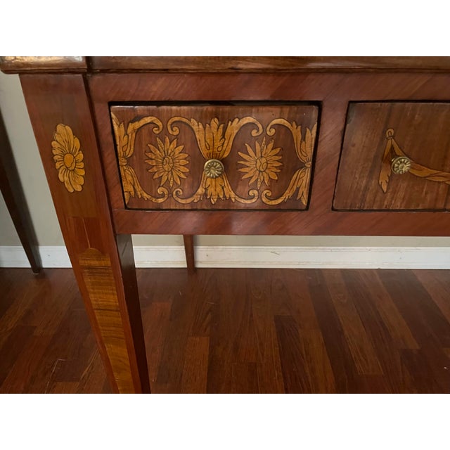 George Hepplewhite 1800’s Desk For Sale - Image 4 of 7