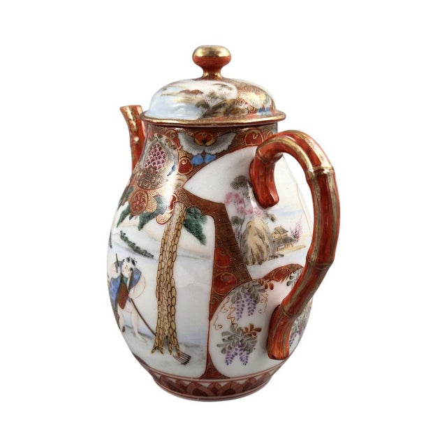 Red Meiji Japanese Kutani Aka-E and Kinran-De Teapot with Vase Stand, 1890, Set of 2 For Sale - Image 8 of 18