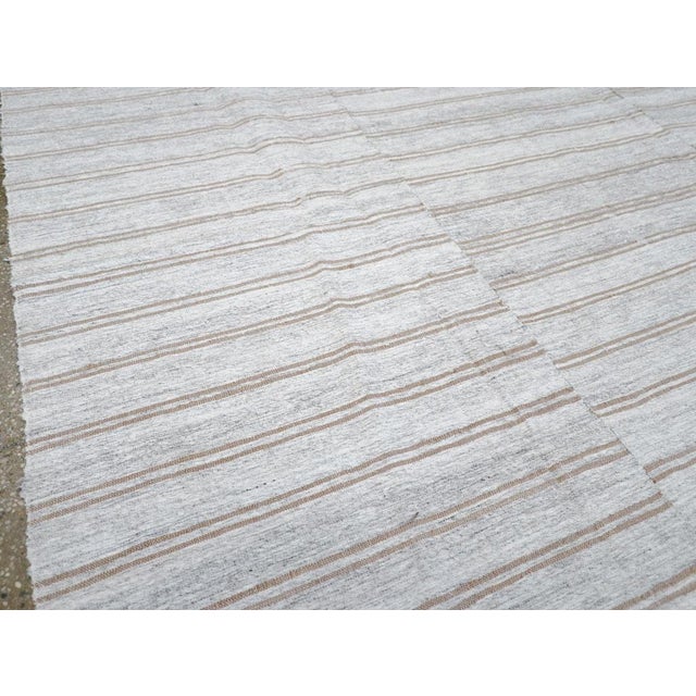 Mid 20th Century Galerie Shabab Collection Mid-20th Century Handmade Turkish Flatweave Kilim Accent Rug For Sale - Image 5 of 10