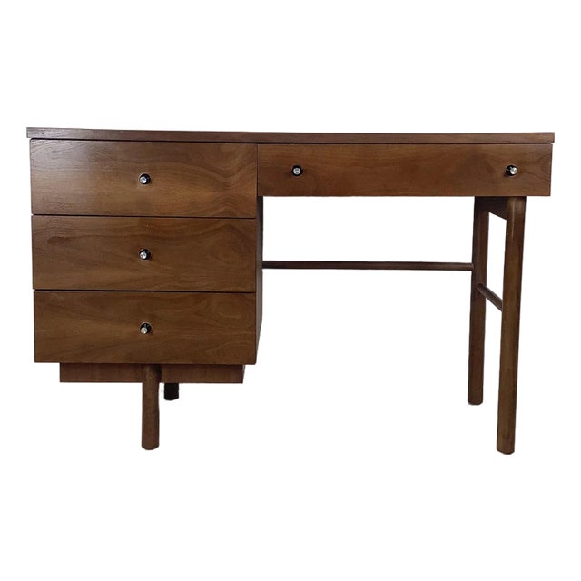 Mid-Century. Four Drawer Desk From Stanley Furniture For Sale