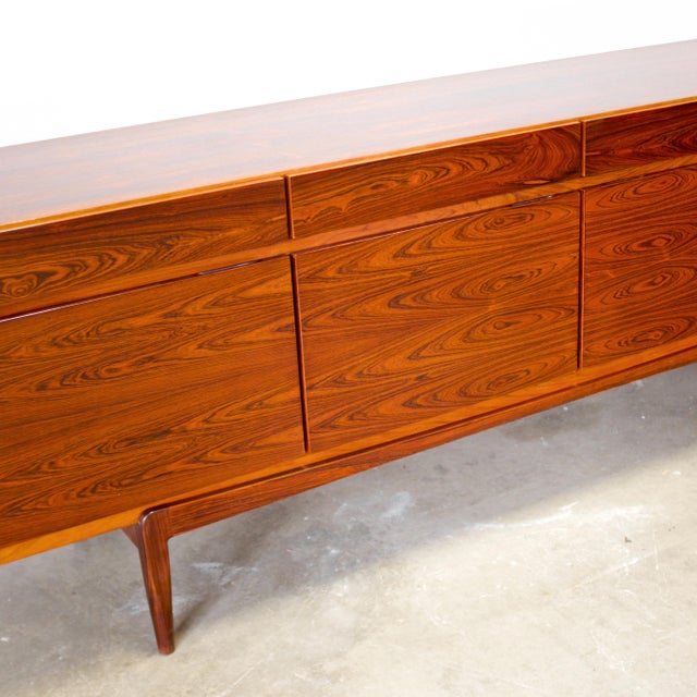 Brown Faarup Møbelfabrik Model Fa66 Rosewood Sideboard Designed by Ib Kofod-Larsen For Sale - Image 8 of 16
